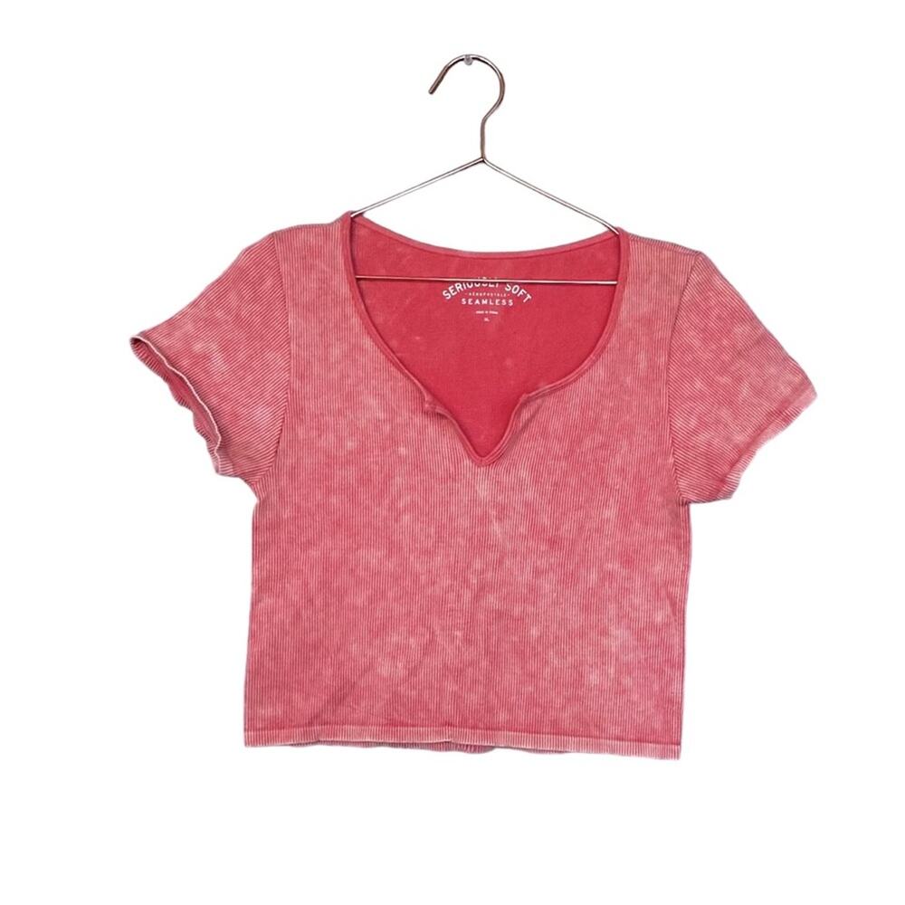 Aeropostale ribbed stretchy v neck seamless  Crop Top size XL